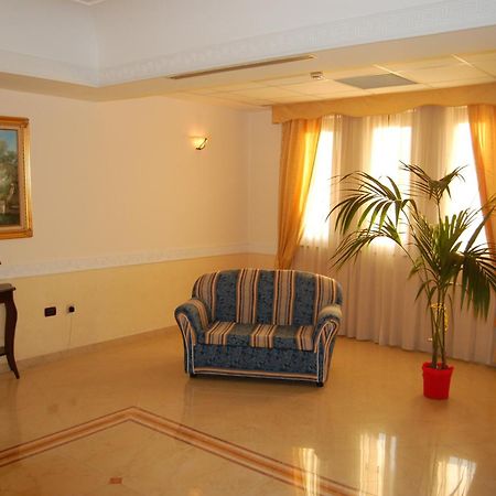 Venus Park Hotel Castel Volturno Ngoại thất bức ảnh
